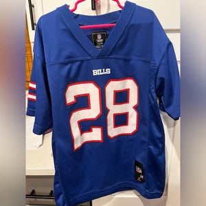 NWOT BUFFALO BILLS #28 C.J. SPILLER NFL JERSEY BOYS - M